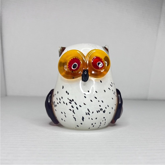 Vintage Other - Art Glass Owl Home Accent